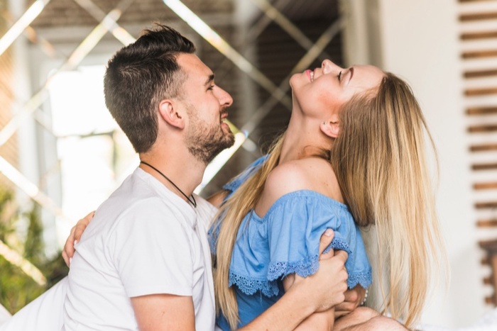 bisexual dating app in Newport