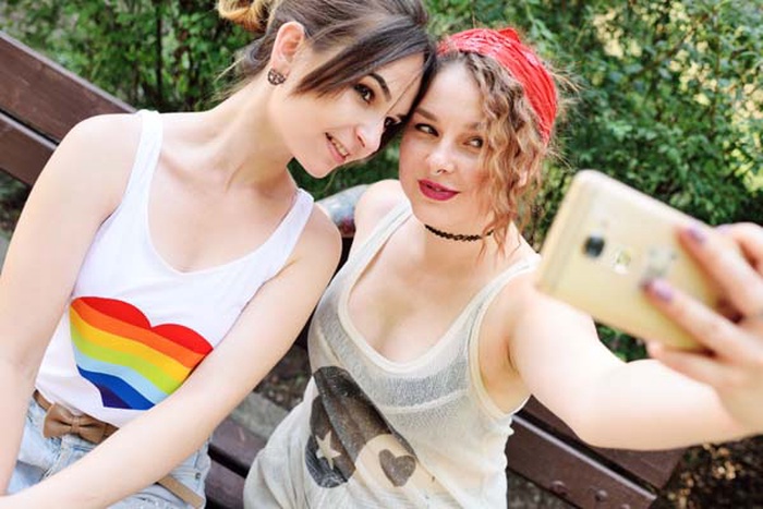 Lesbian Hookup