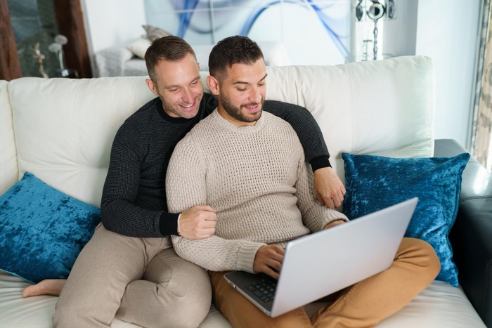 Find a gay hookup in Kanagawa