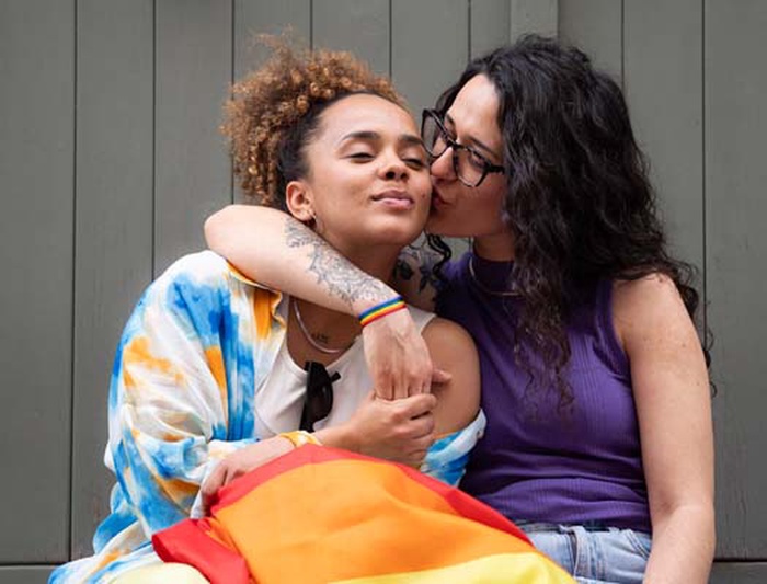 lesbian dating