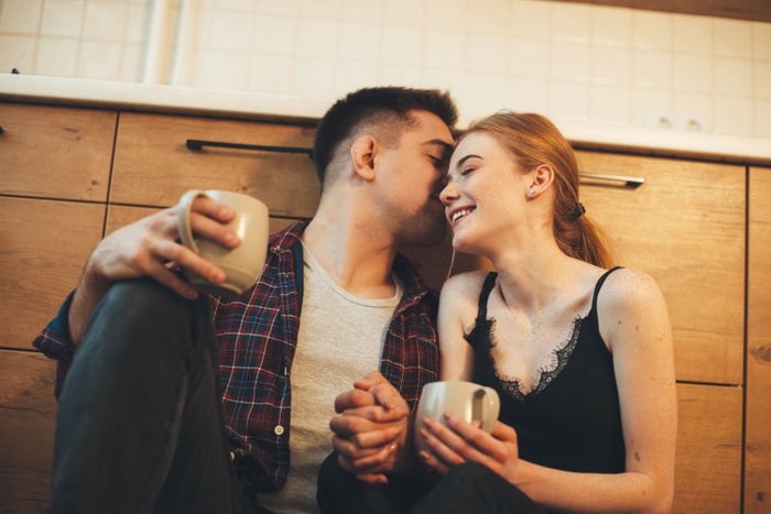 threesome dating app