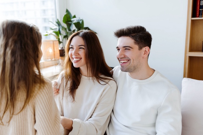 poly dating app