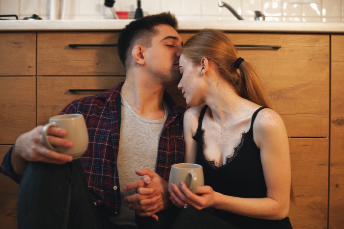 poly dating app in Wisconsin