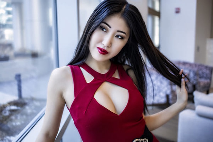 hot Korean woman