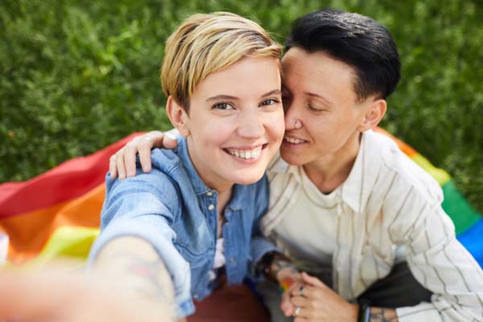 a good bisexual dating in High Point