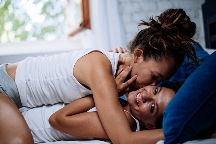 queer women in Abu Dhabi