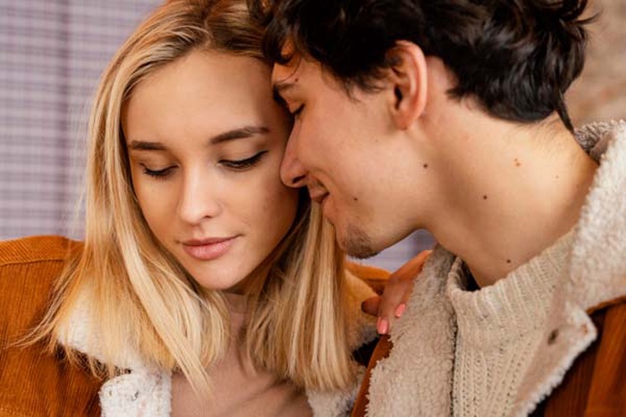 Best Bisexual Couple App in Orange