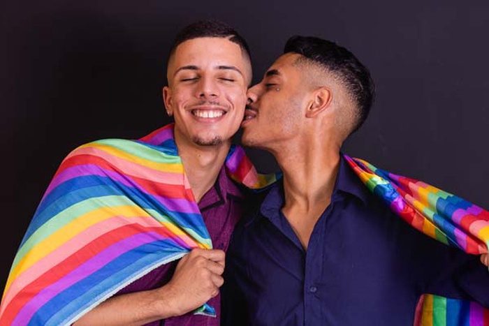 Cicero gay couple