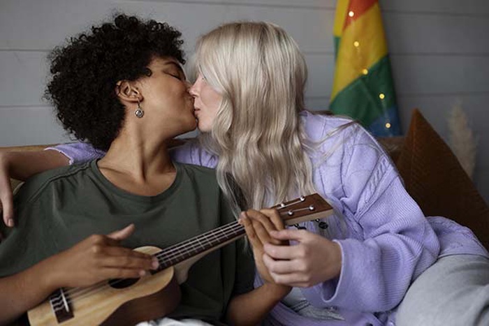 Bisexual Dating
