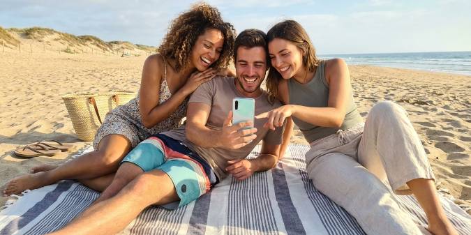 threesome lifestyle